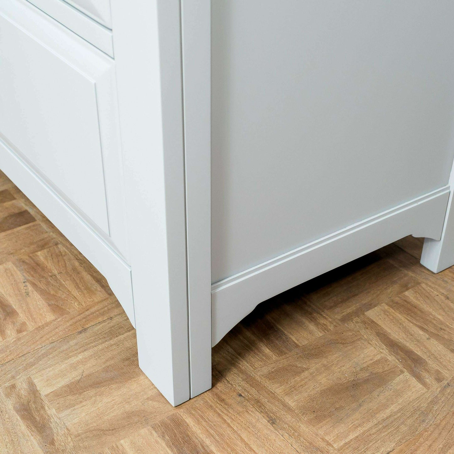 contemporary-oak-range---3-over-4-chest-of-drawers-10