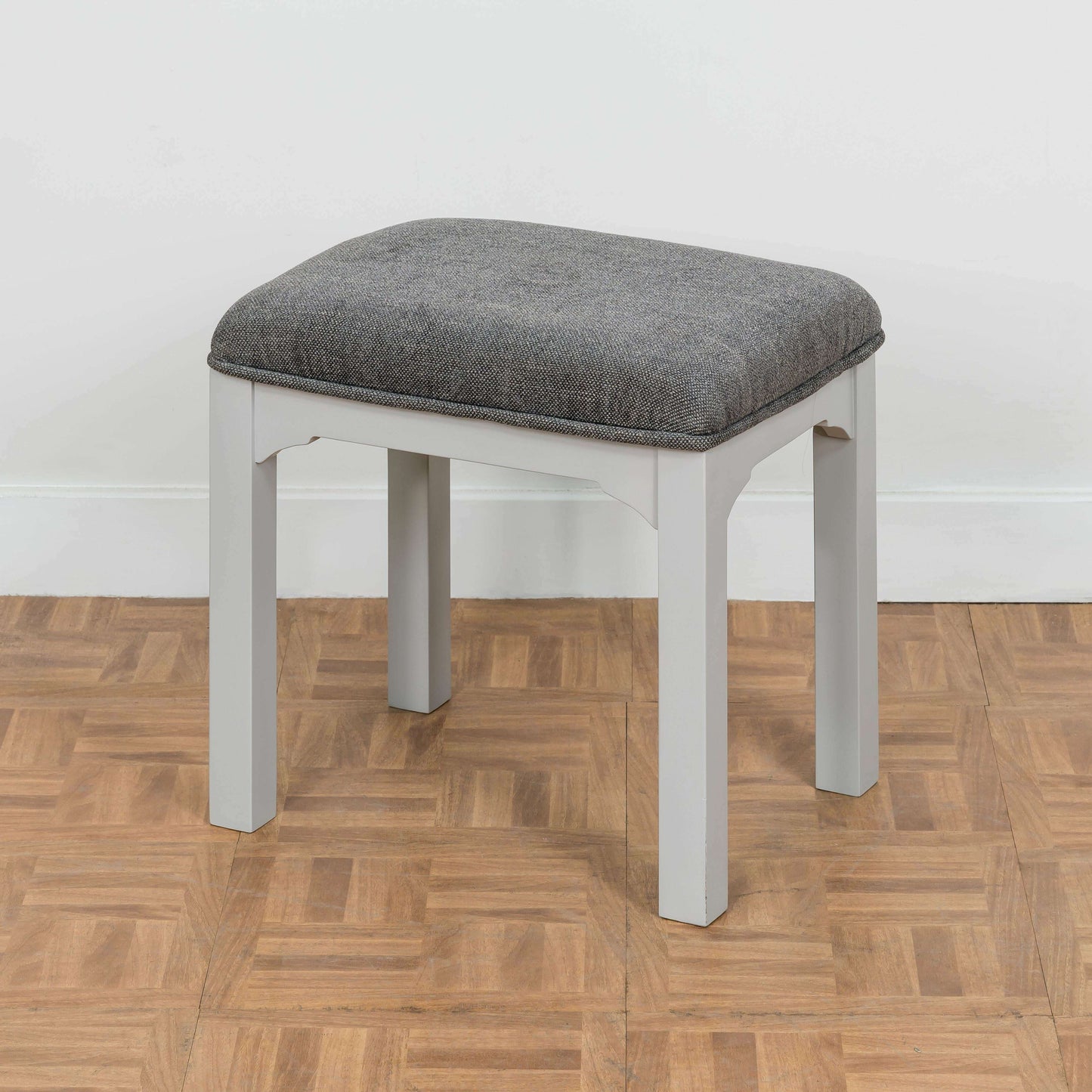 contemporary-oak-range---dressing-table-stool-3