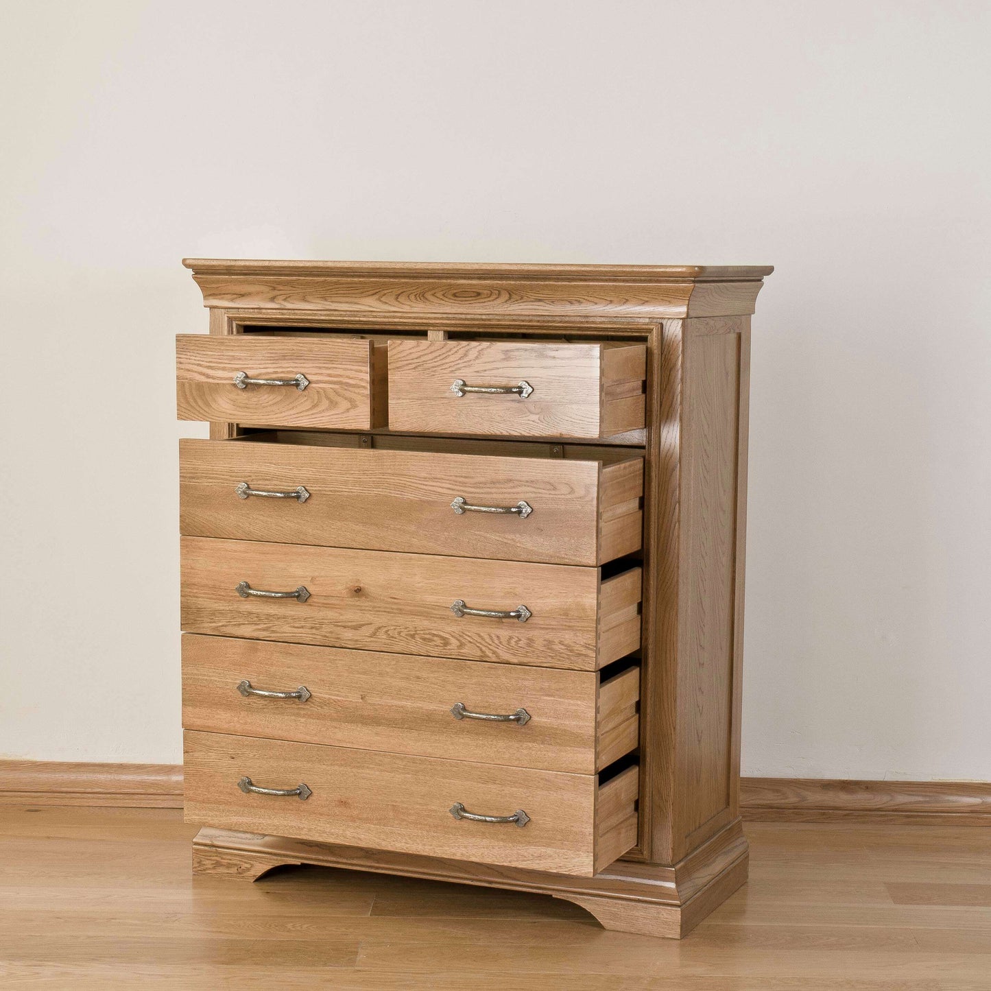 french-farmhouse-oak-range---4-2-chest-of-drawers-3