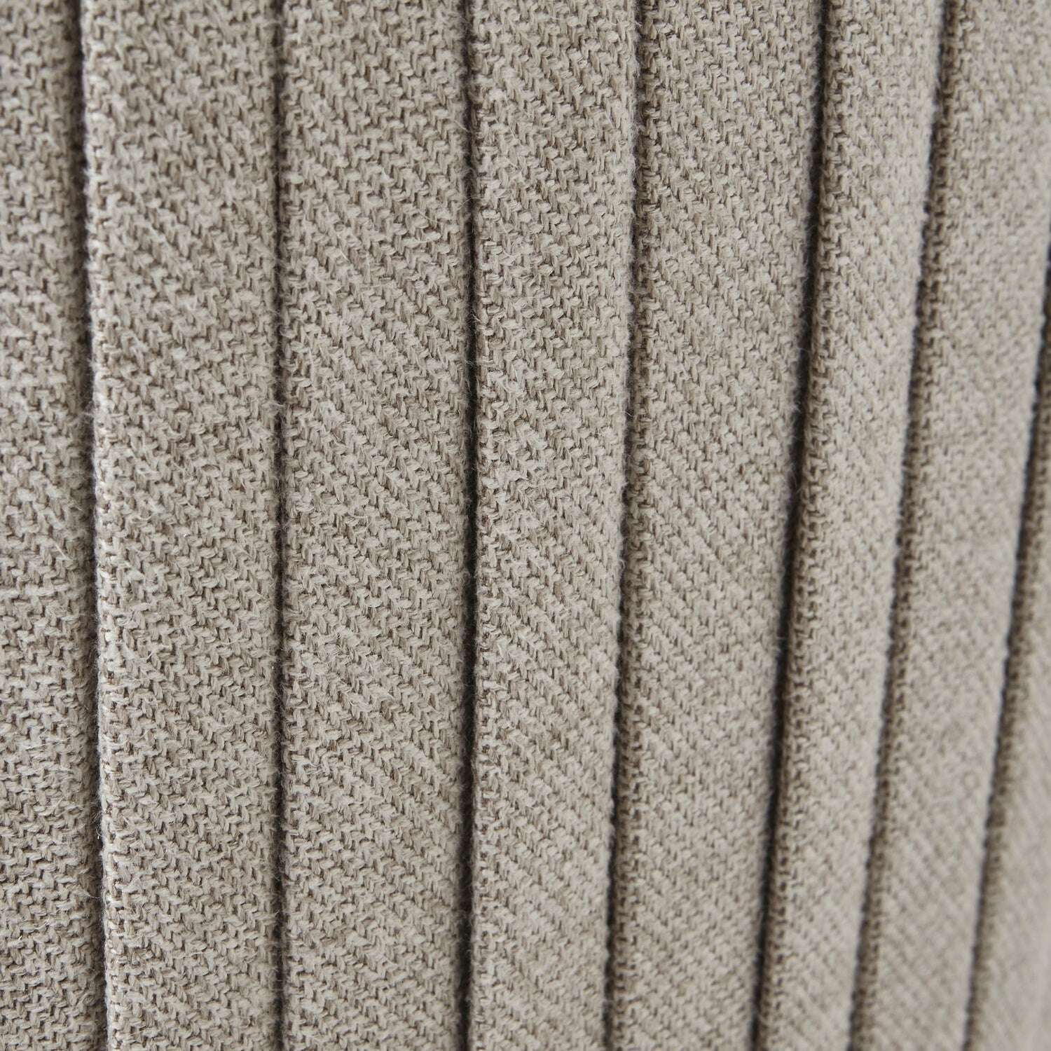 Lily Luxury Swivel Ottoman pleats 