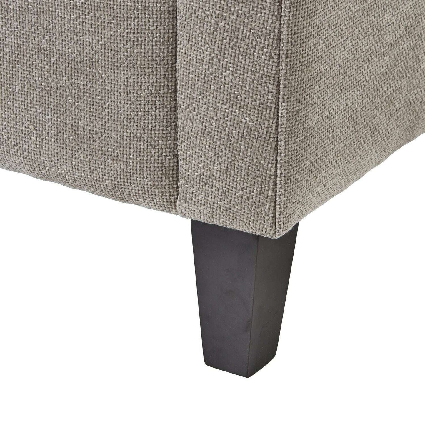 Vesper Luxury Wide Cushion Back Snuggle Chair feet
