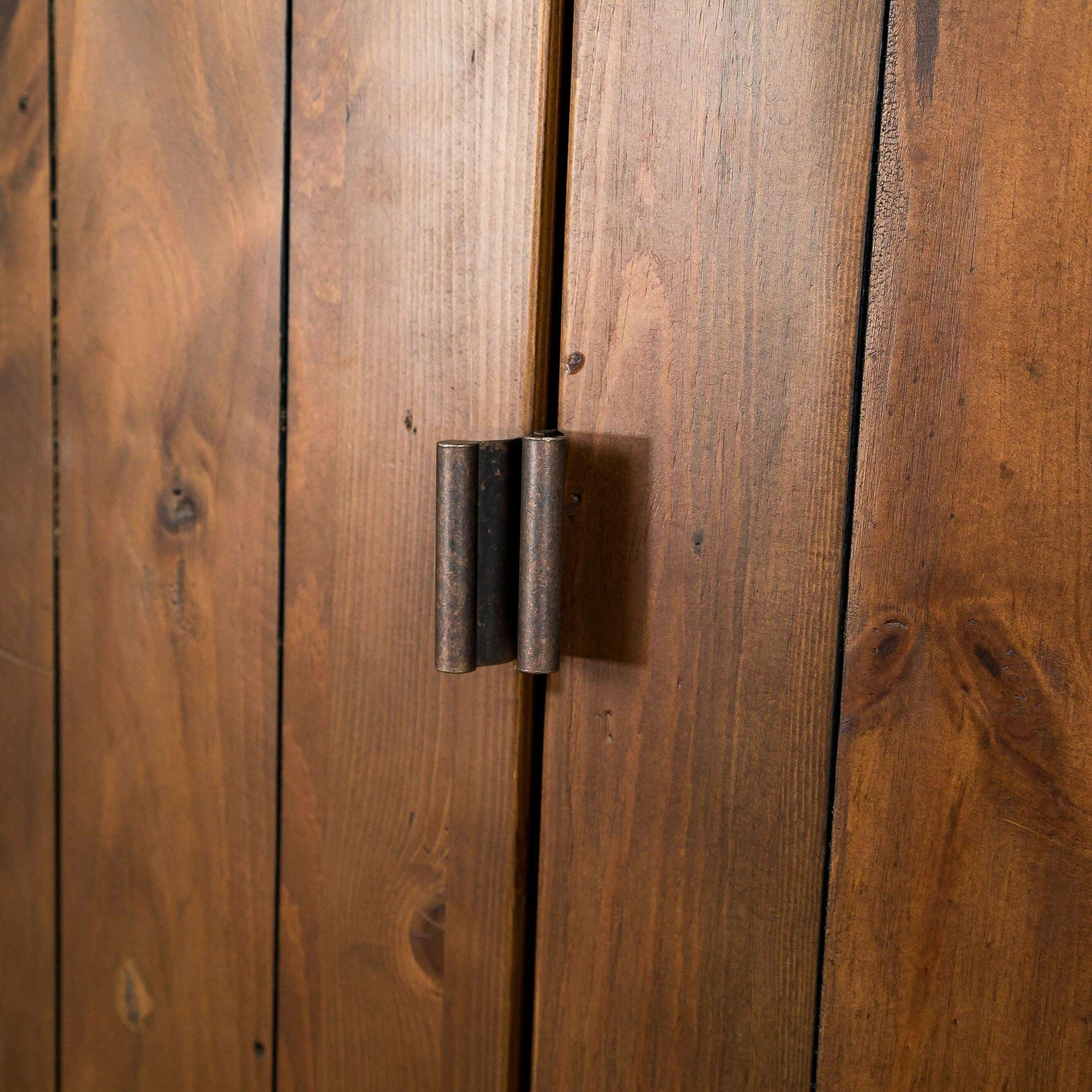 botanical-pine-range---2-drawer-wardrobe-5