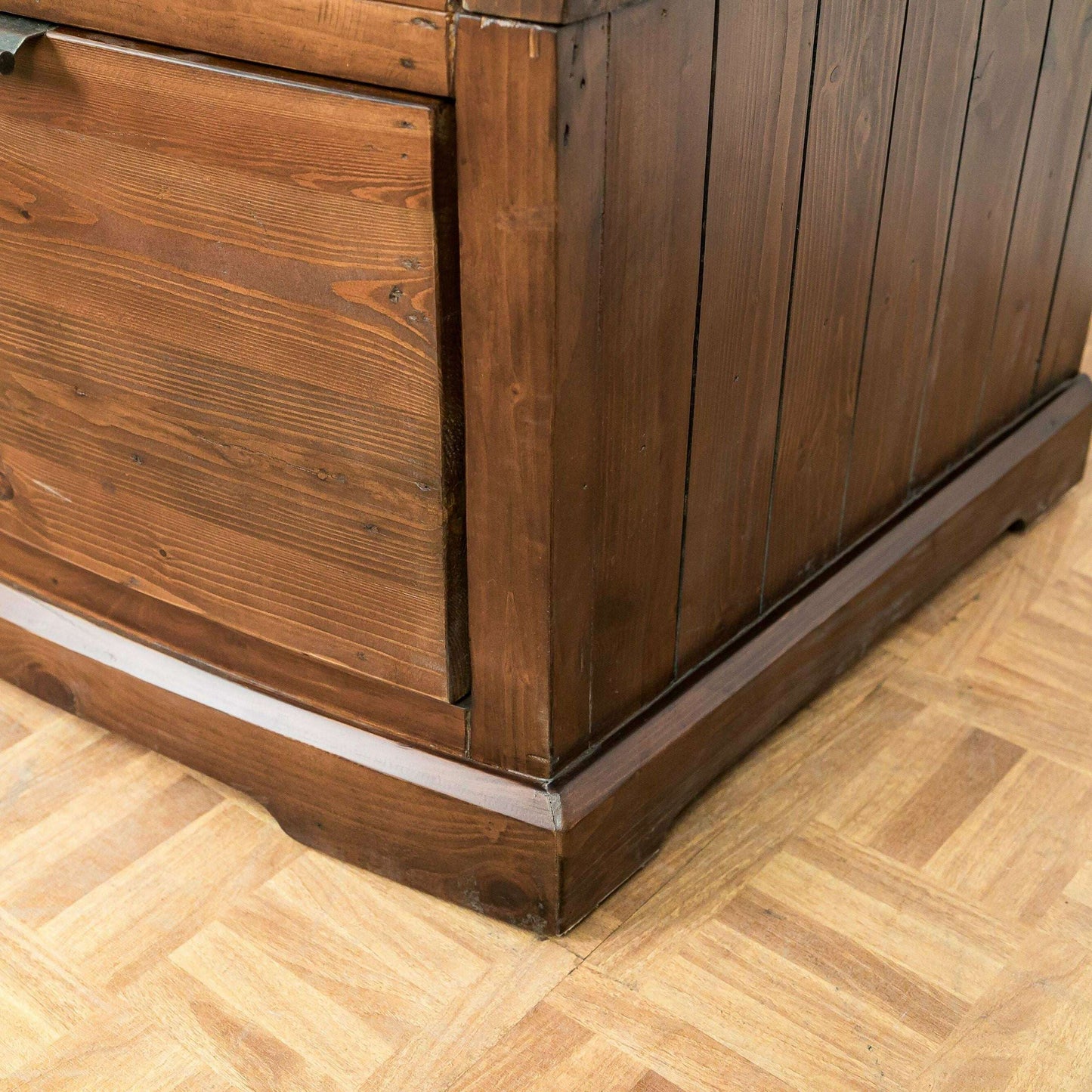 botanical-pine-range---2-drawer-wardrobe-7
