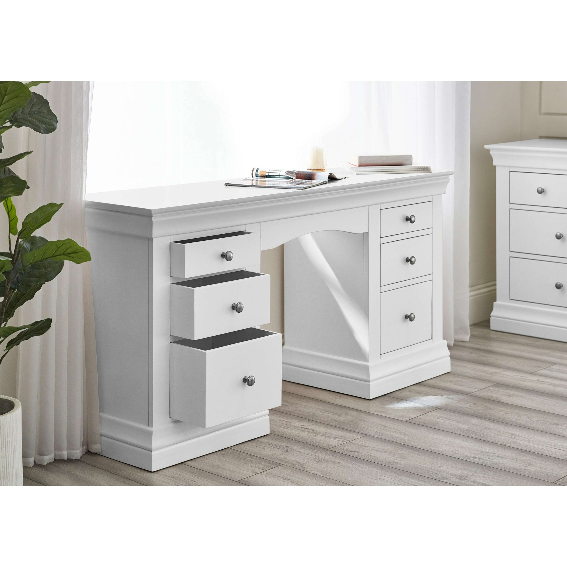 clermont-range-pine-dressing-table-by-julian-bowen-6