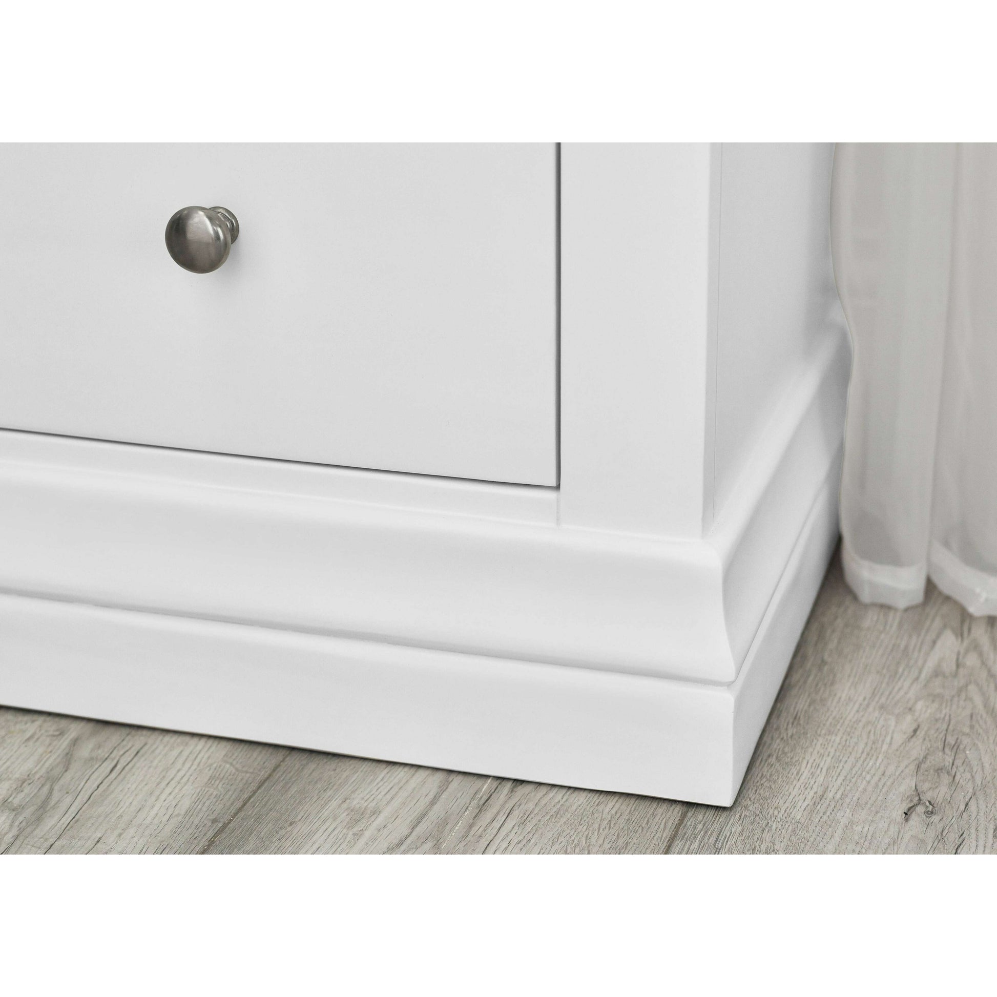 clermont-range-pine-dressing-table-by-julian-bowen-4