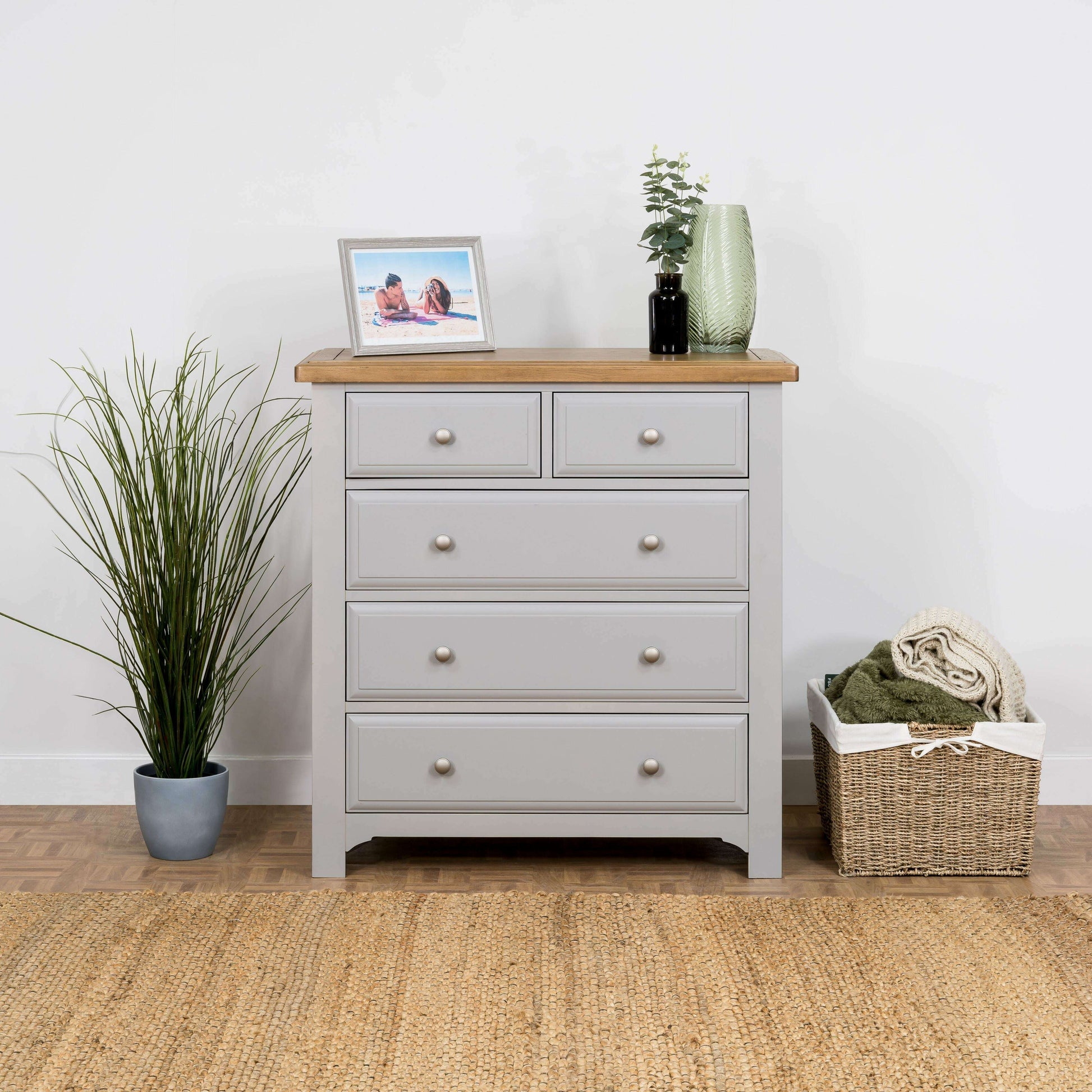 contemporary-oak-range---3-2-chest-of-drawers-1