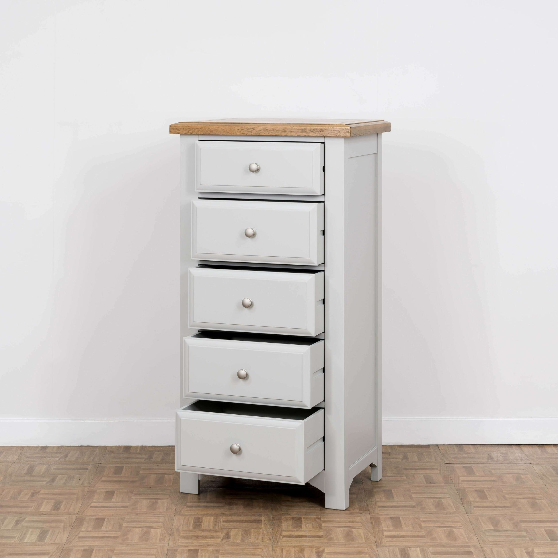 contemporary-oak-range---5-drawer-wellington-chest-4