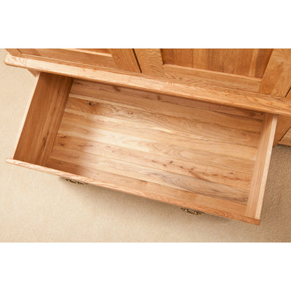 country-oak-range---triple-wardrobe-with-drawers-6