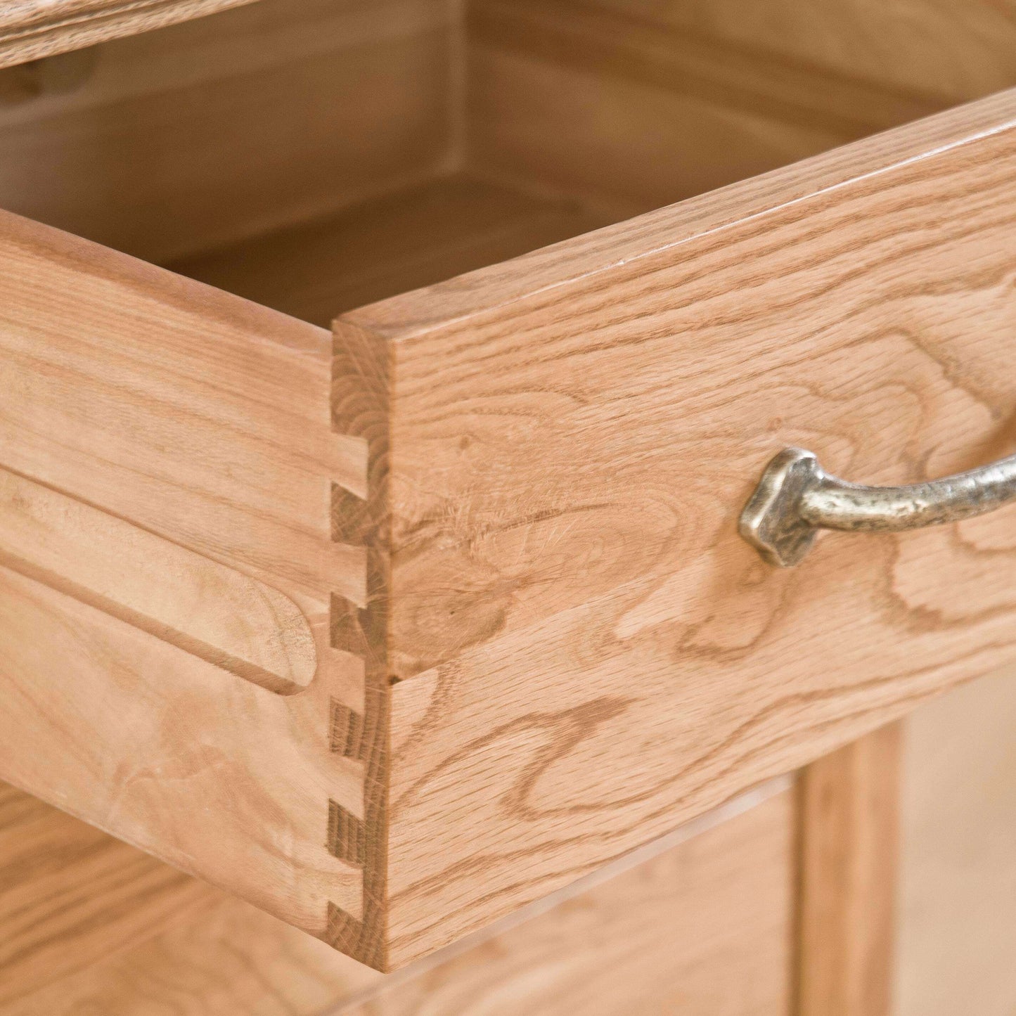 french-farmhouse-oak-range---5-drawer-wellington-chest-5