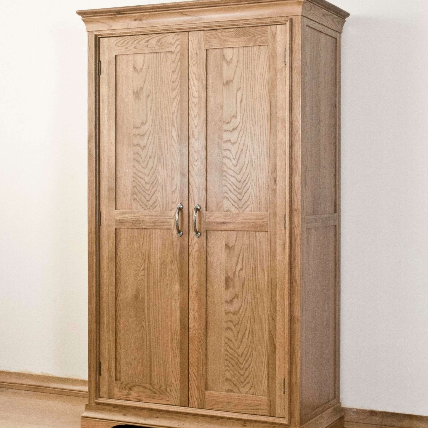 french-farmhouse-oak-range---full-length-wardrobe-3