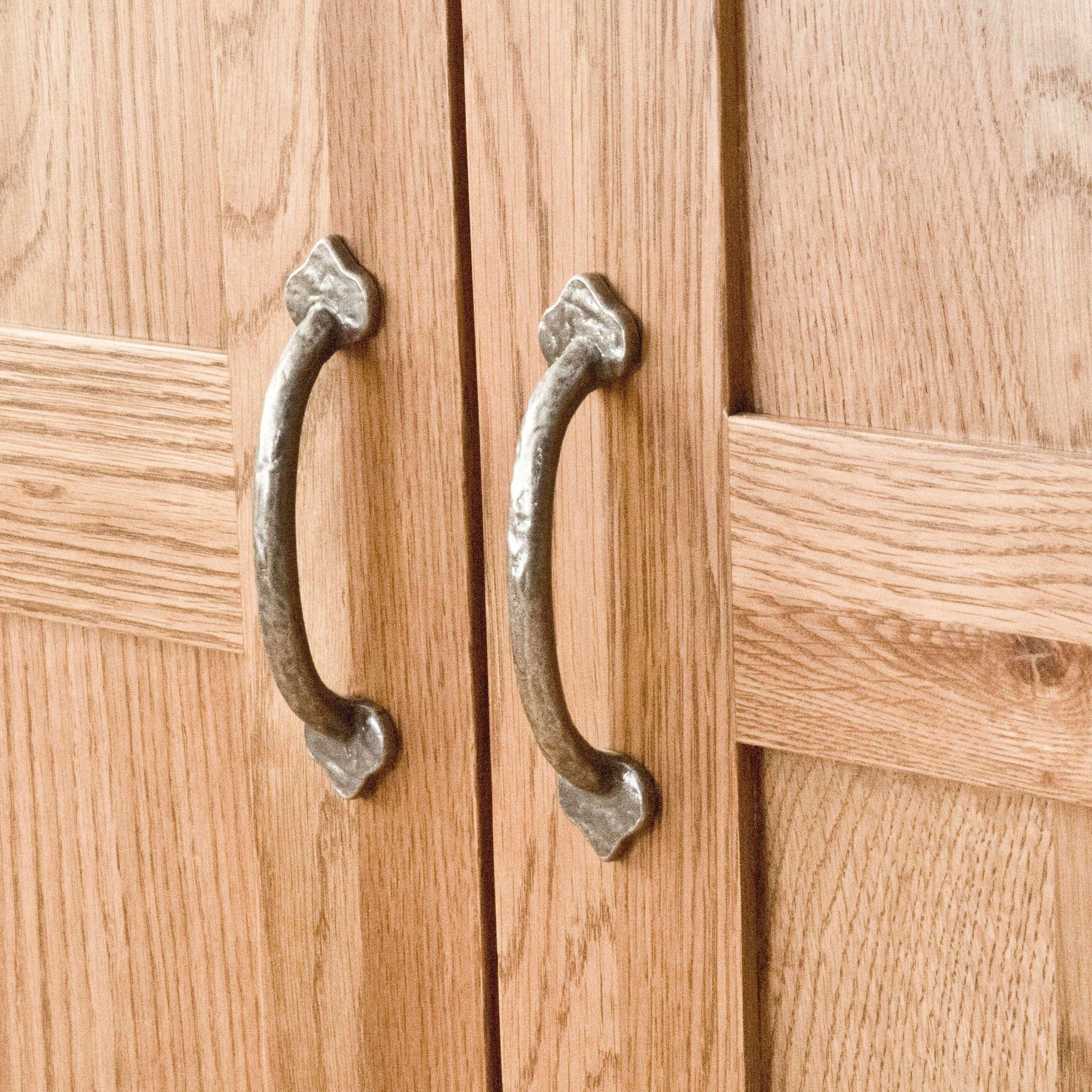 french-farmhouse-oak-range---full-length-wardrobe-6