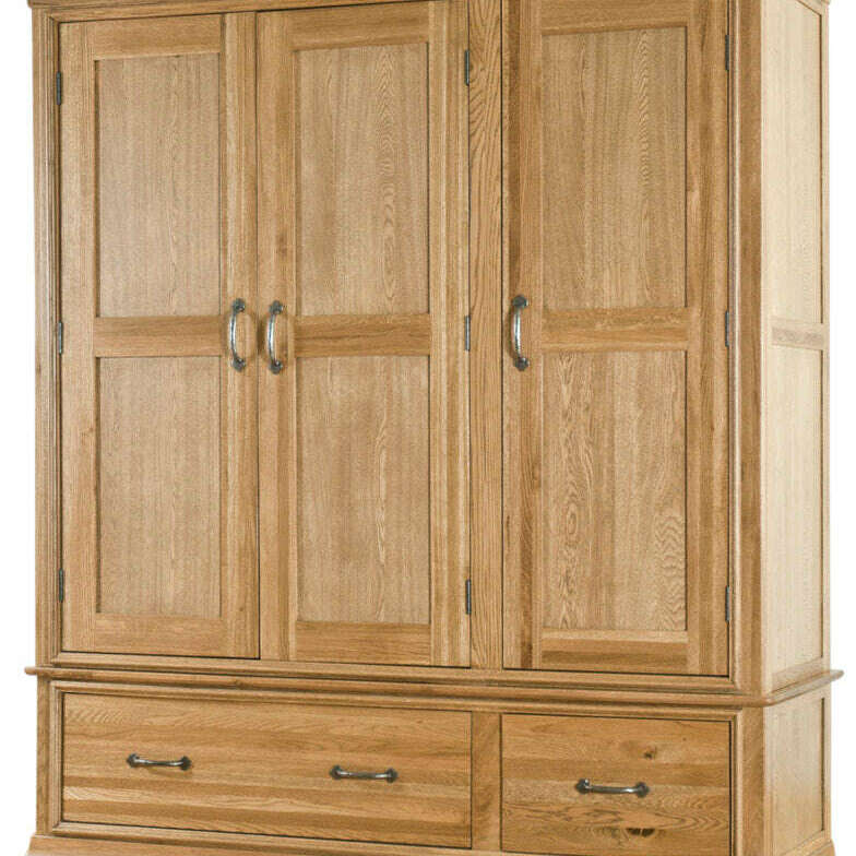 french-farmhouse-oak-range---triple-wardrobe-with-drawers-2