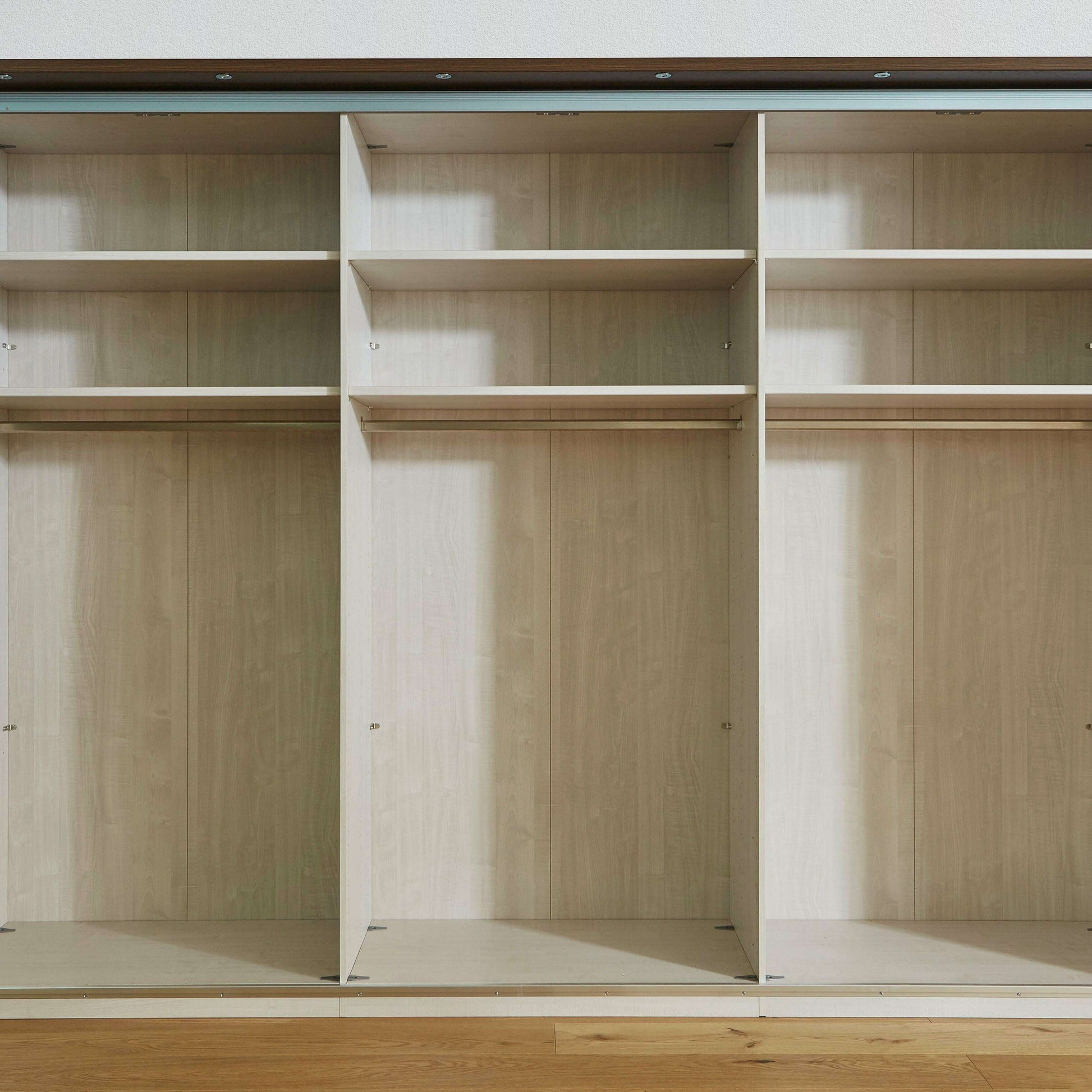 Korfu 2 Door Mirrored Sliding Wardrobe with Side Profiles - Height 217 cm treeline