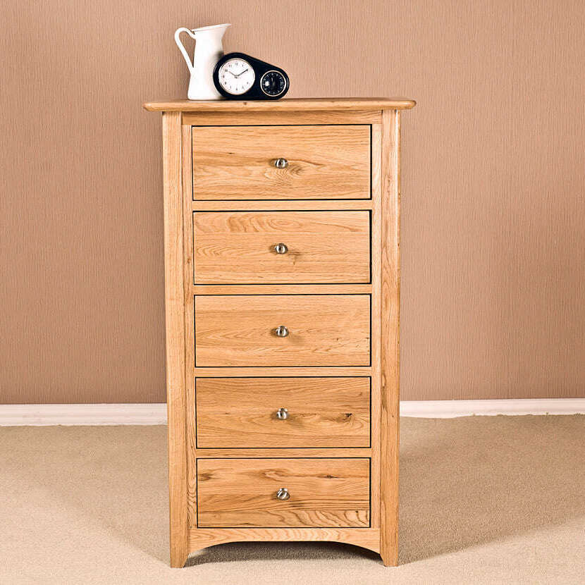 modern-oak-range---5-drawer-wellington-chest-1