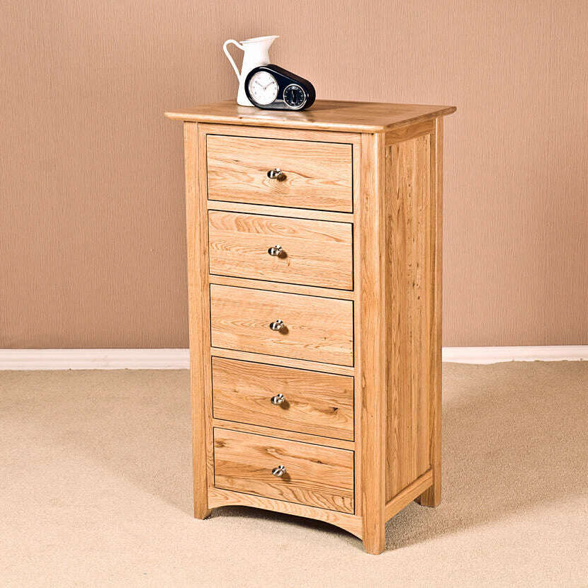 modern-oak-range---5-drawer-wellington-chest-3