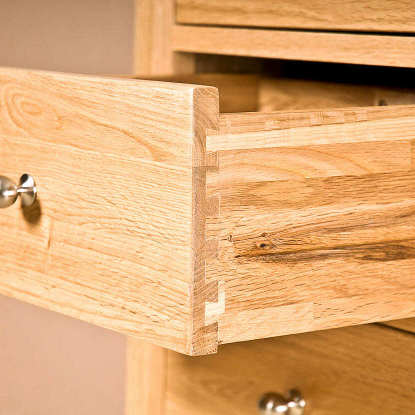 modern-oak-range---5-drawer-wellington-chest-5