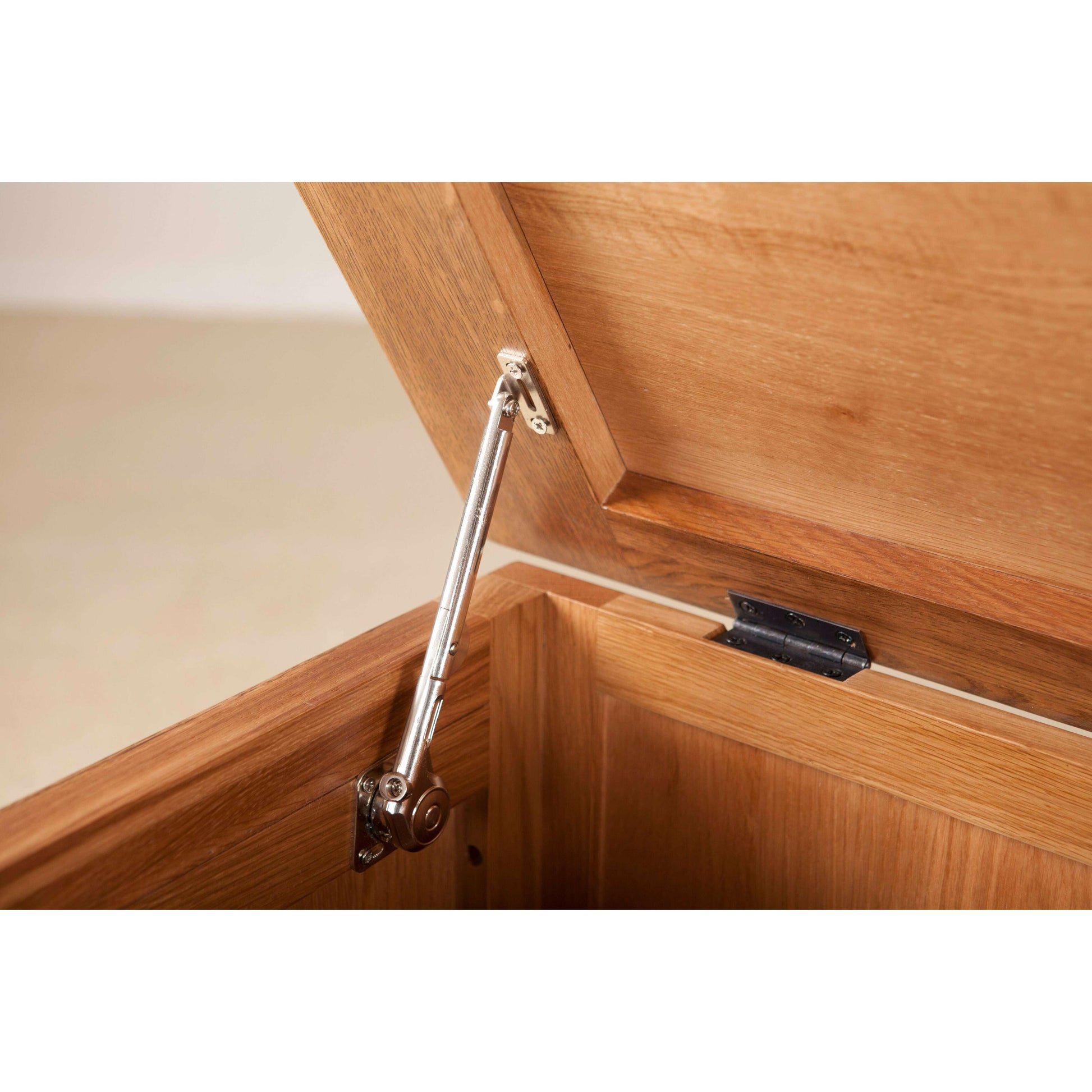 rustic-oak-range---small-storage-chest-5