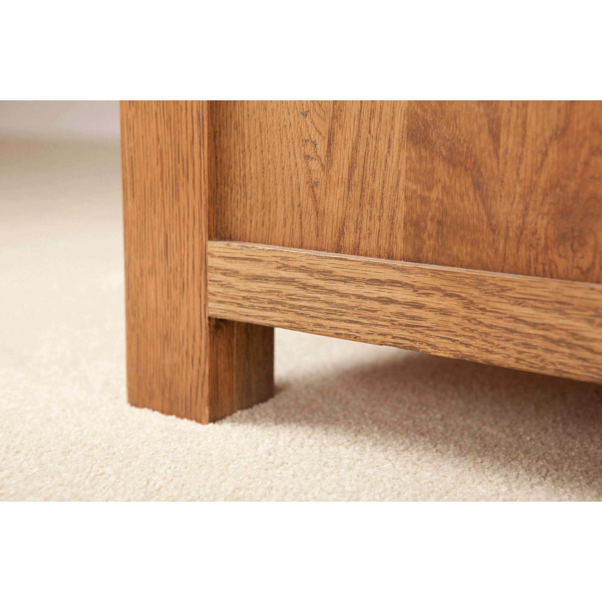 rustic-oak-range---small-storage-chest-10