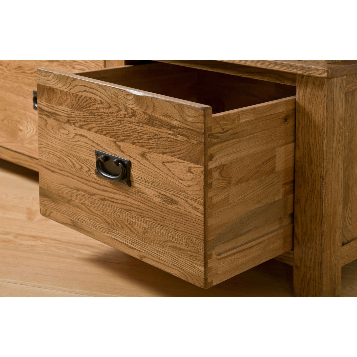 rustic-oak-range---triple-wardrobe-with-drawers-4